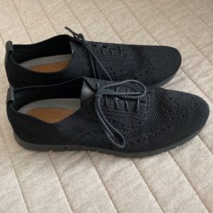 Women’s size 10.5 Cole Haan Oxford